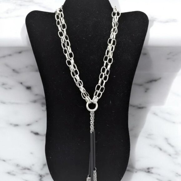 EUC Silver Tone & Black Necklace & Earring Set Large Link Chain - Picture 4 of 5